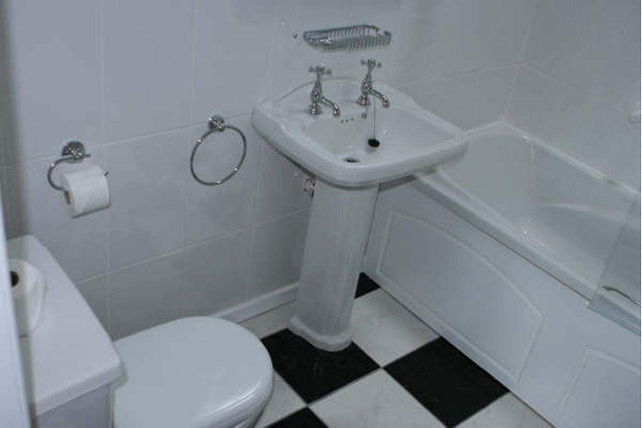 Ravine Hotel Lisdoonvarna Pokój zdjęcie
