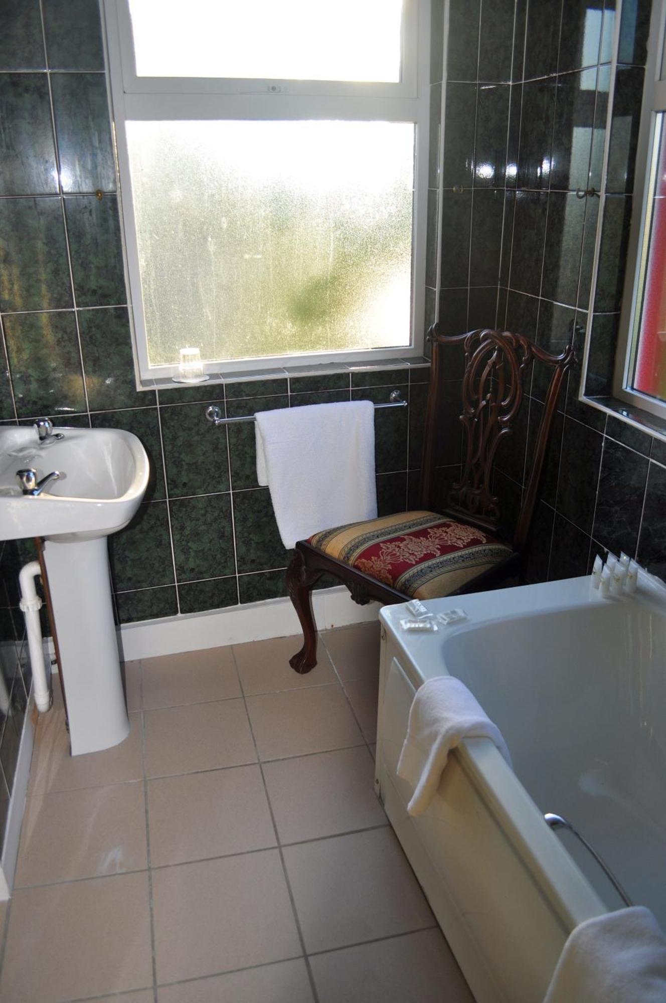 Ravine Hotel Lisdoonvarna Zewnętrze zdjęcie